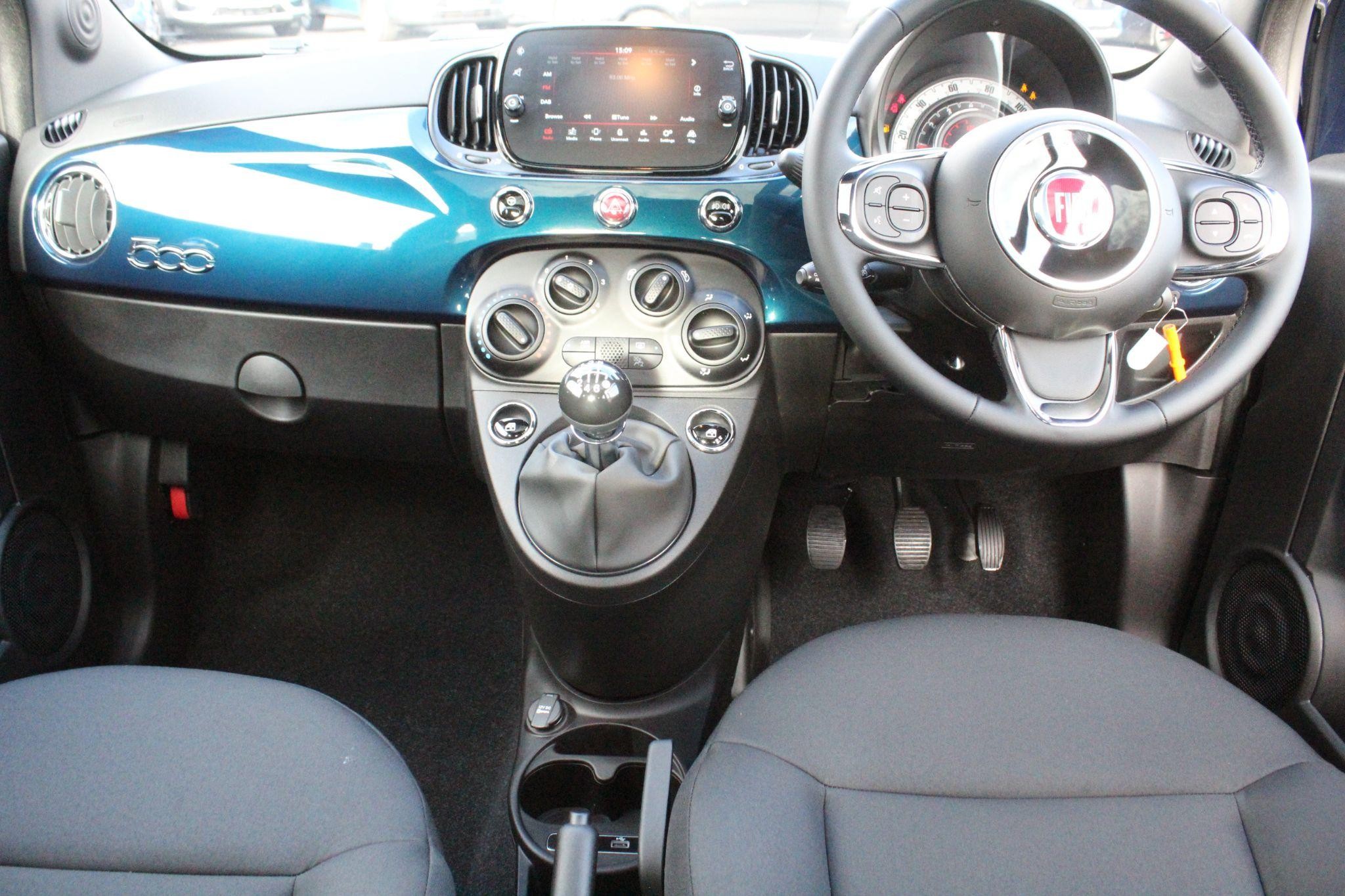 Fiat 500 Hybrid Image 12