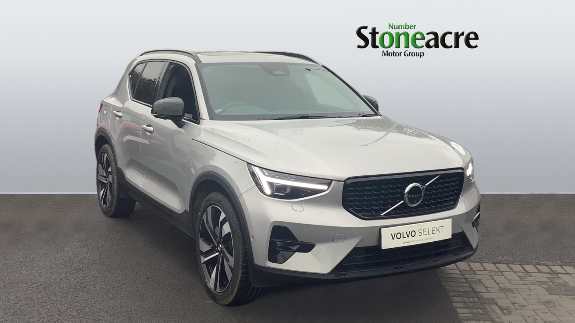 Volvo XC40 Image 1