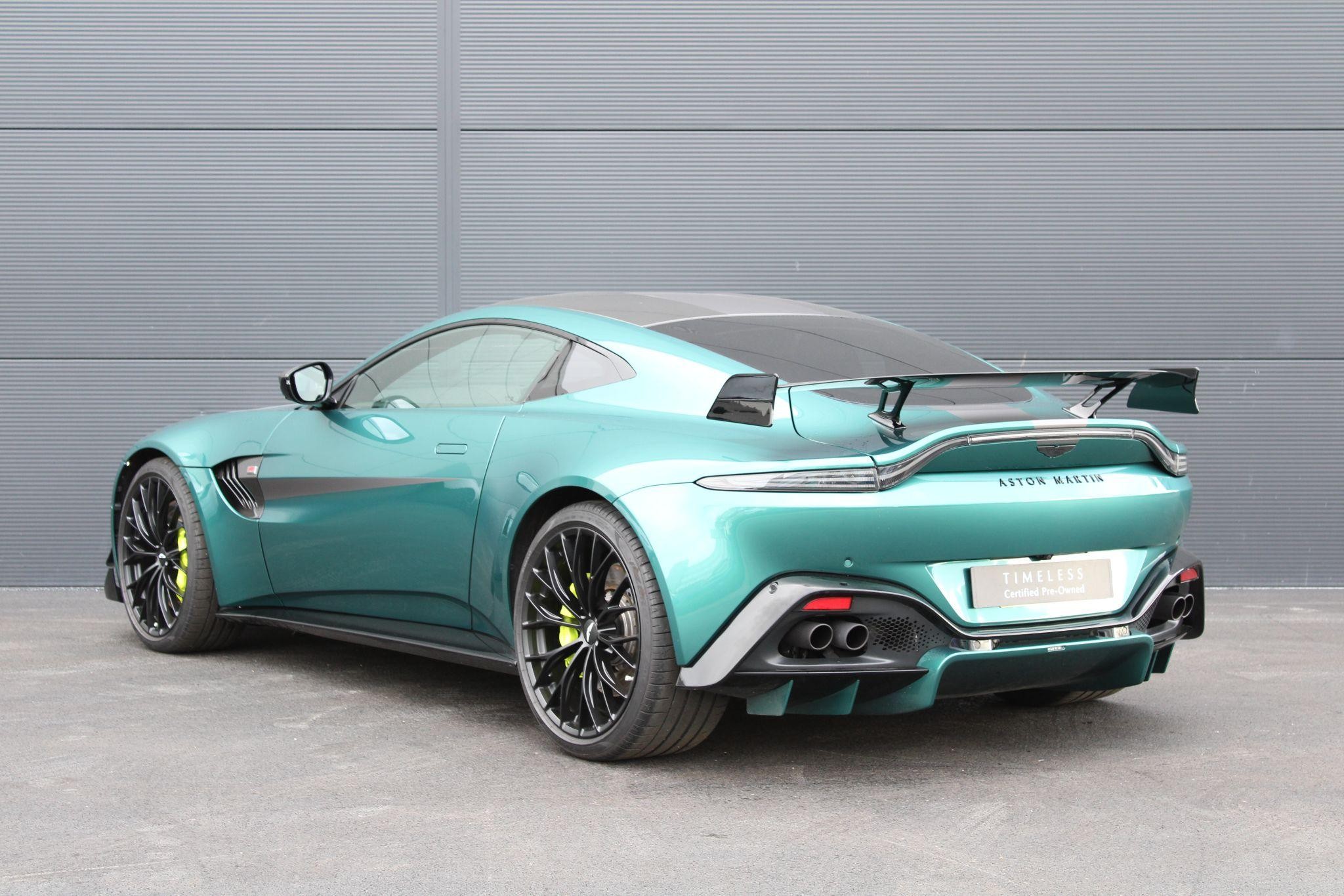 Aston Martin Vantage Image 54