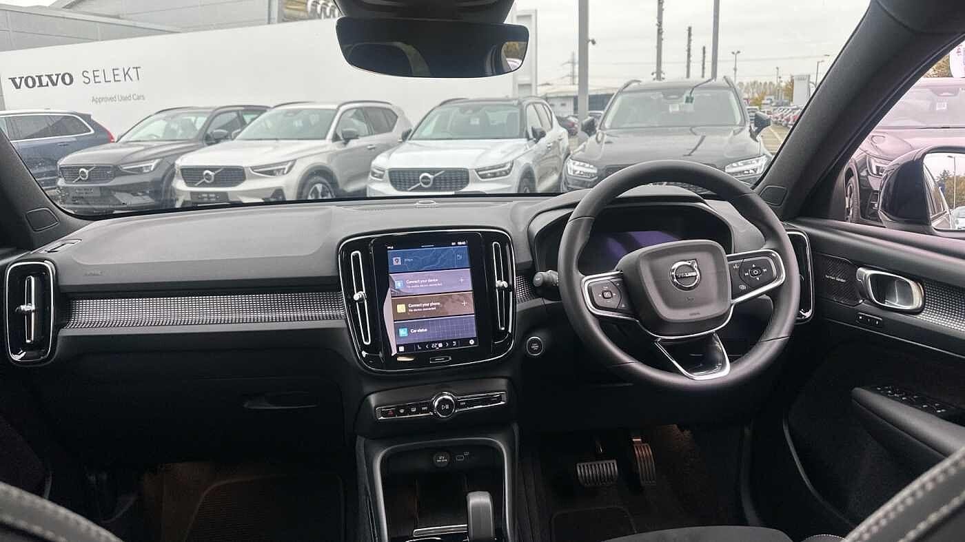 Volvo XC40 Image 21