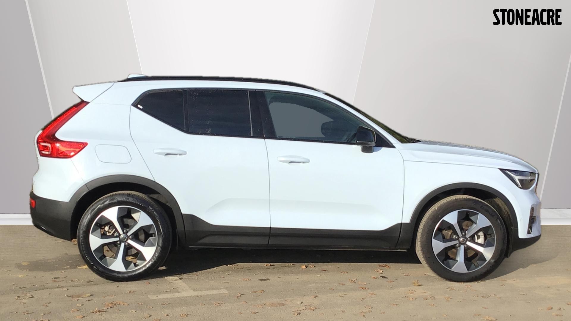 Volvo XC40 Image 3