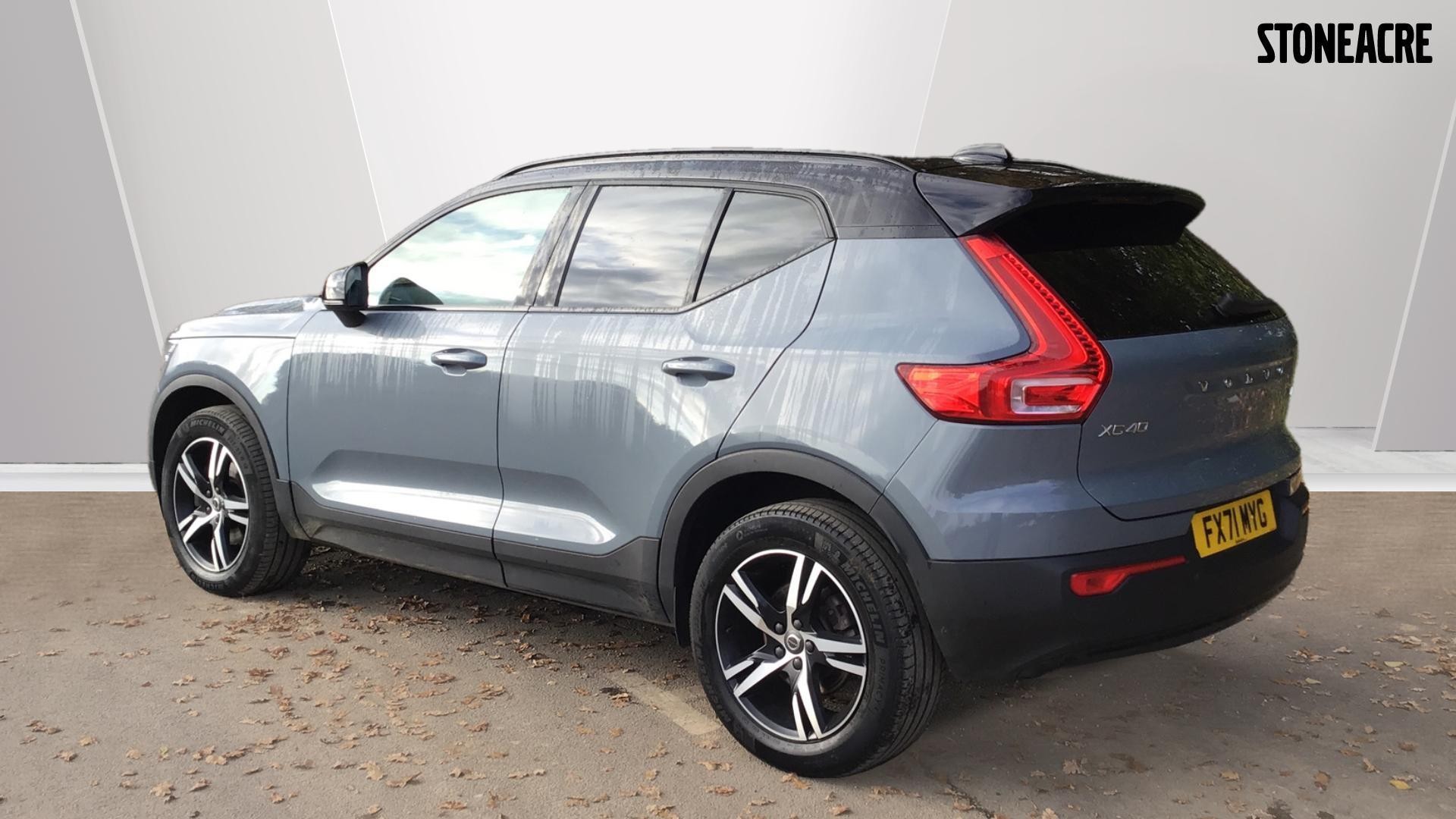 Volvo XC40 Image 2