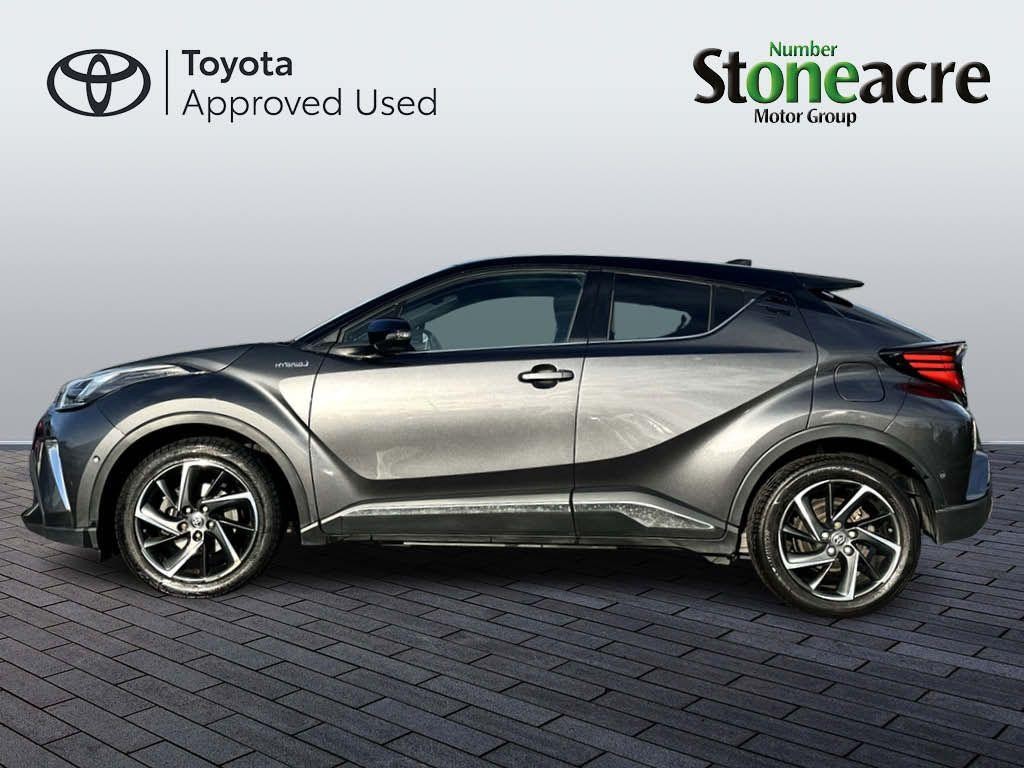 Toyota C-HR Image 8