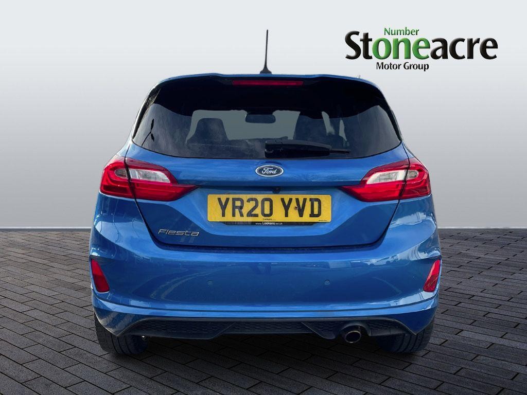 Ford Fiesta Image 3