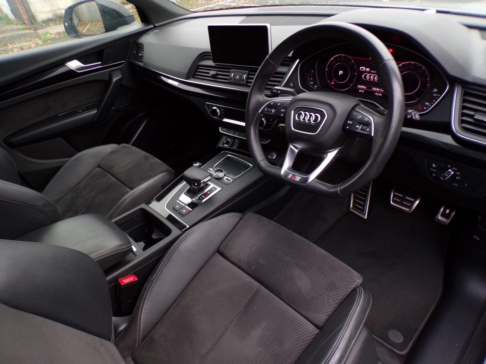 Audi Q5 Image 12