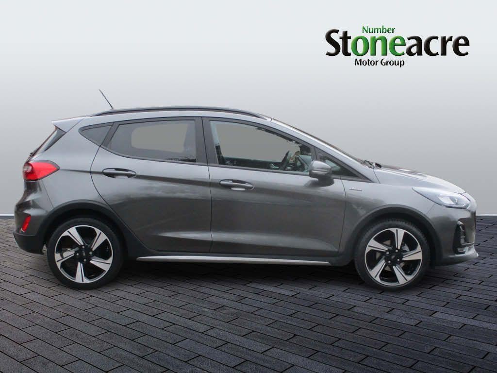 Ford Fiesta Image 2