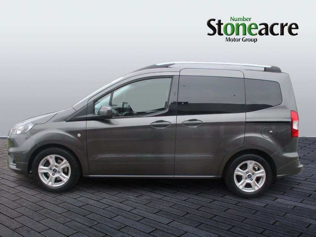 Ford Tourneo Courier Image 6