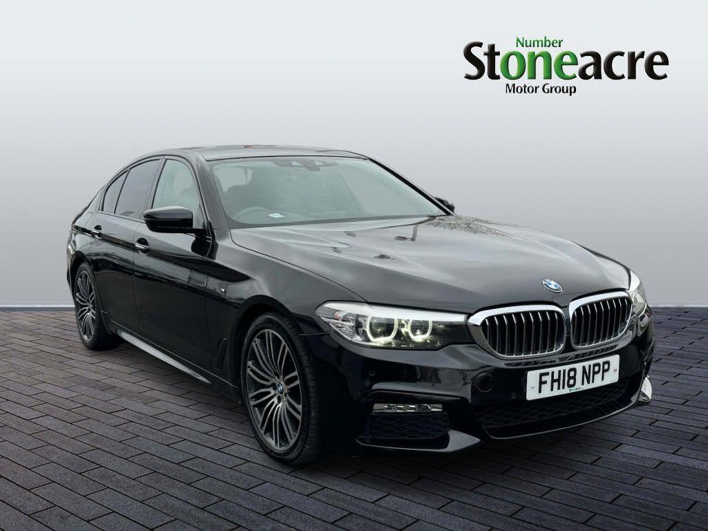 BMW 5 Series Image 1