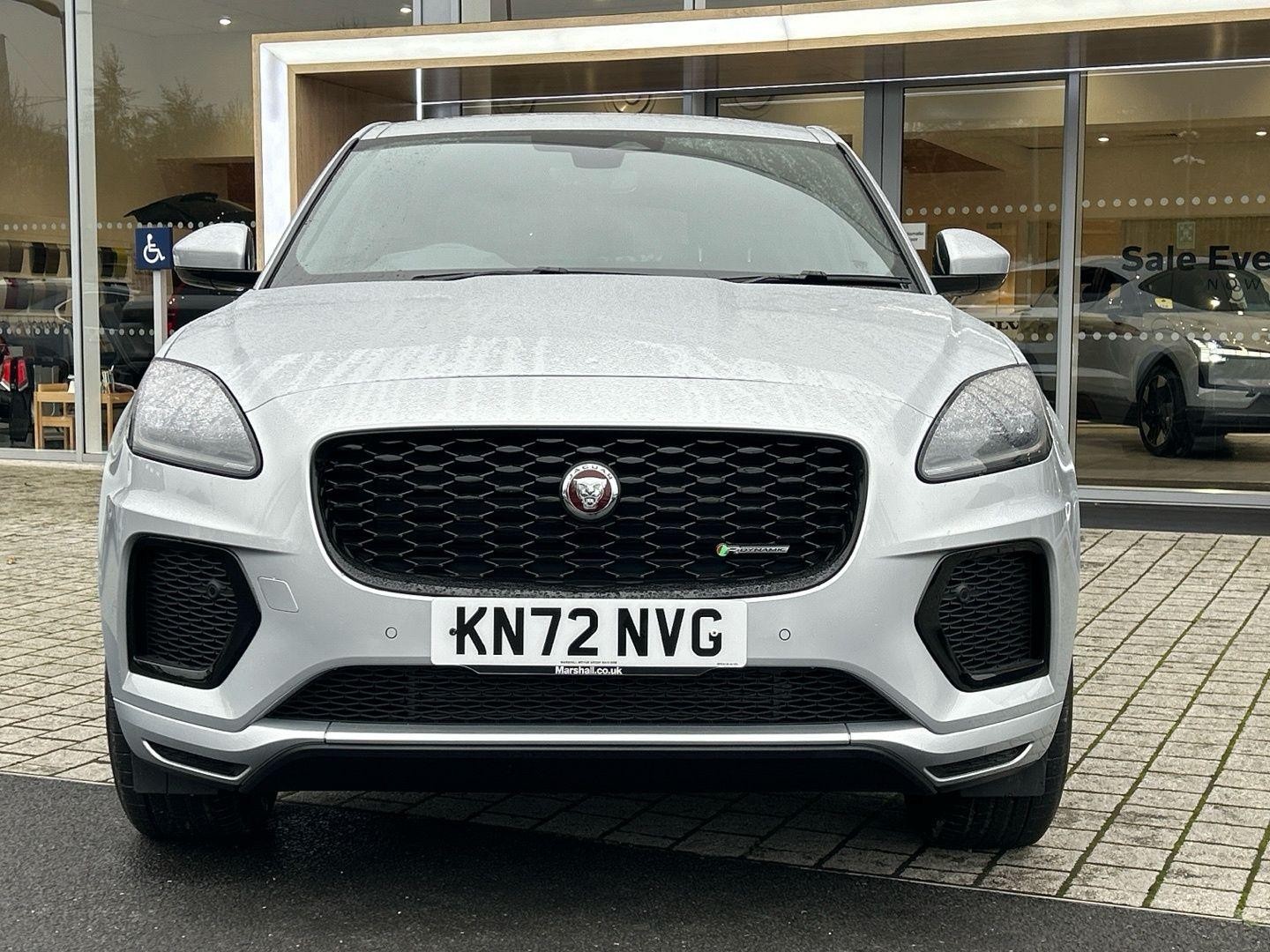 Jaguar E-Pace Image 12