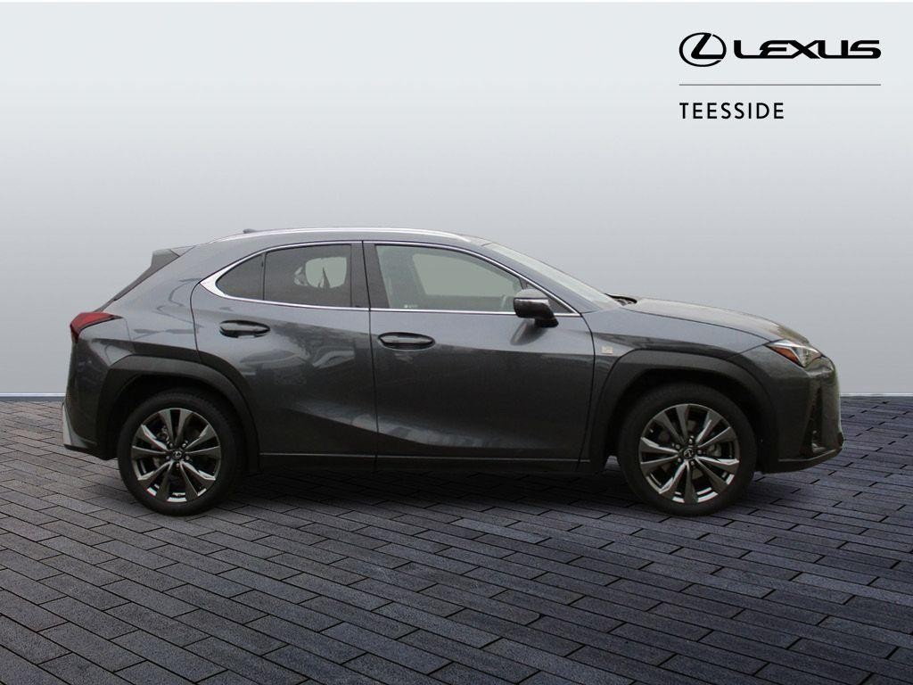 Lexus UX Image 4