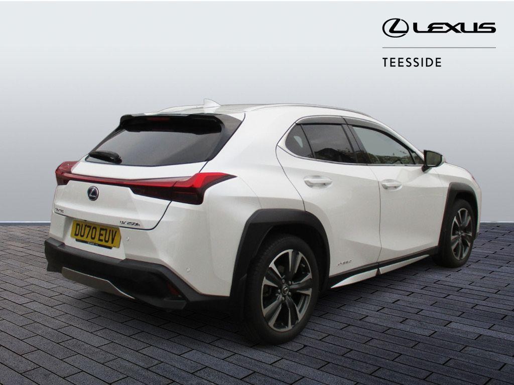 Lexus UX Image 5