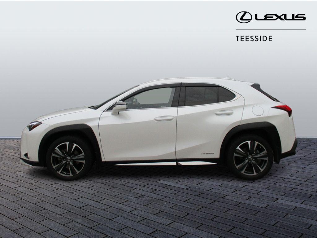 Lexus UX Image 8