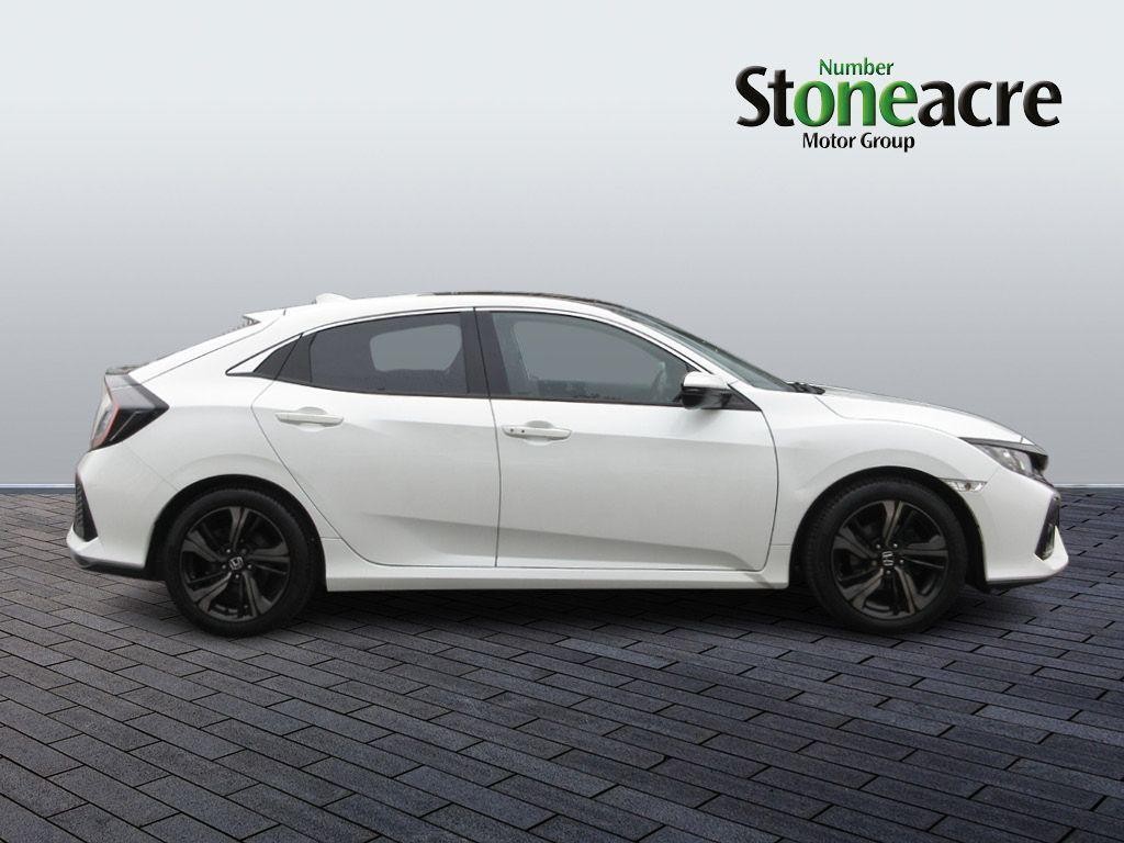 Honda Civic Image 2