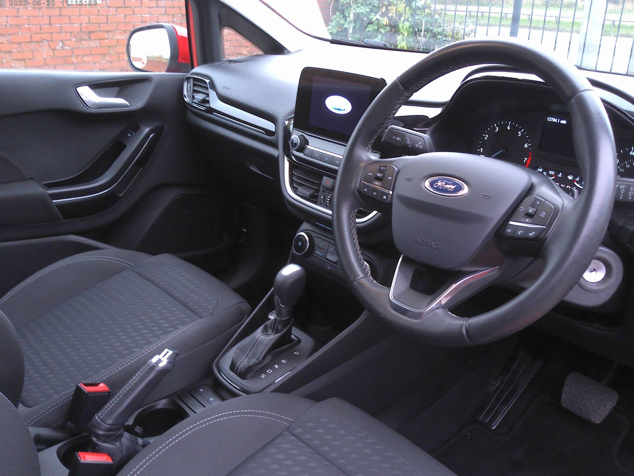 Ford Fiesta Image 11