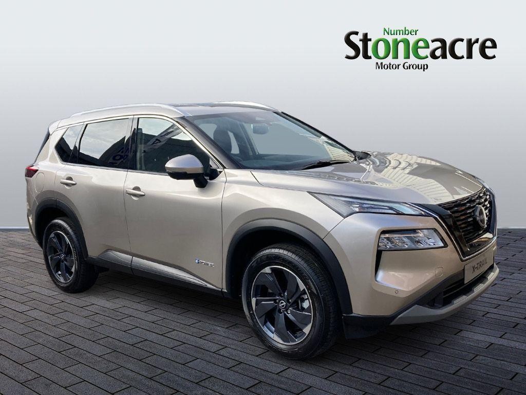 Nissan X-Trail Image 1