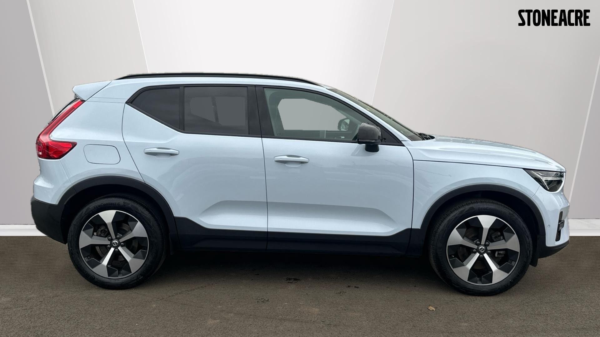 Volvo XC40 Image 40