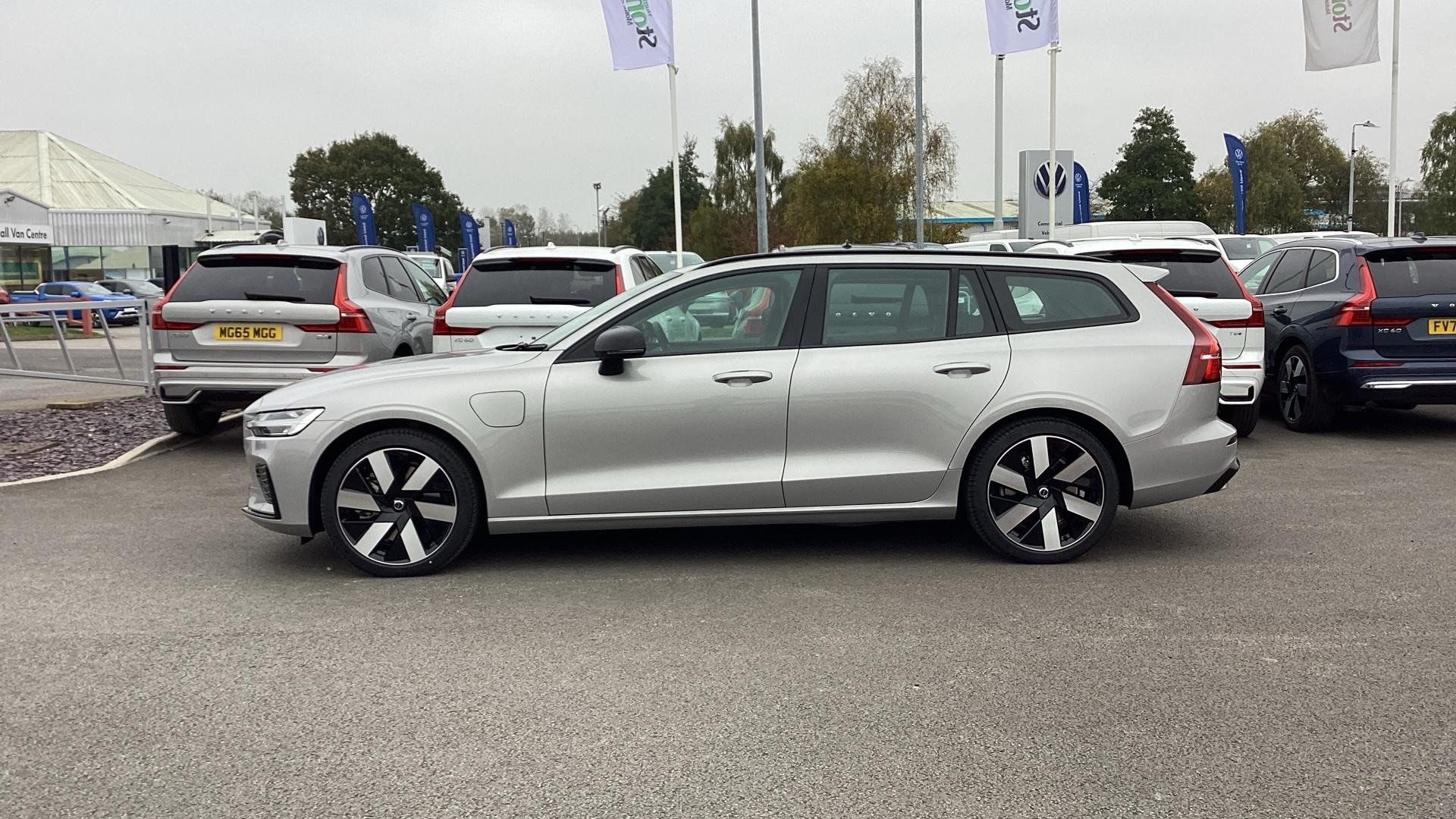 Volvo V60 Image 8