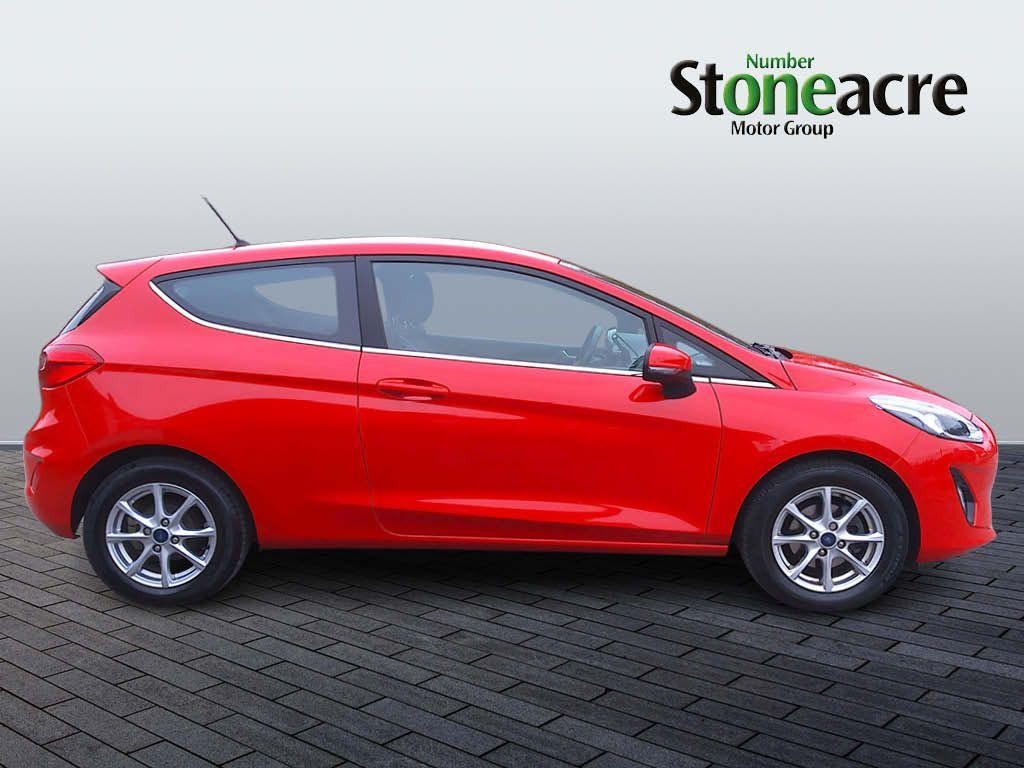 Ford Fiesta Image 2