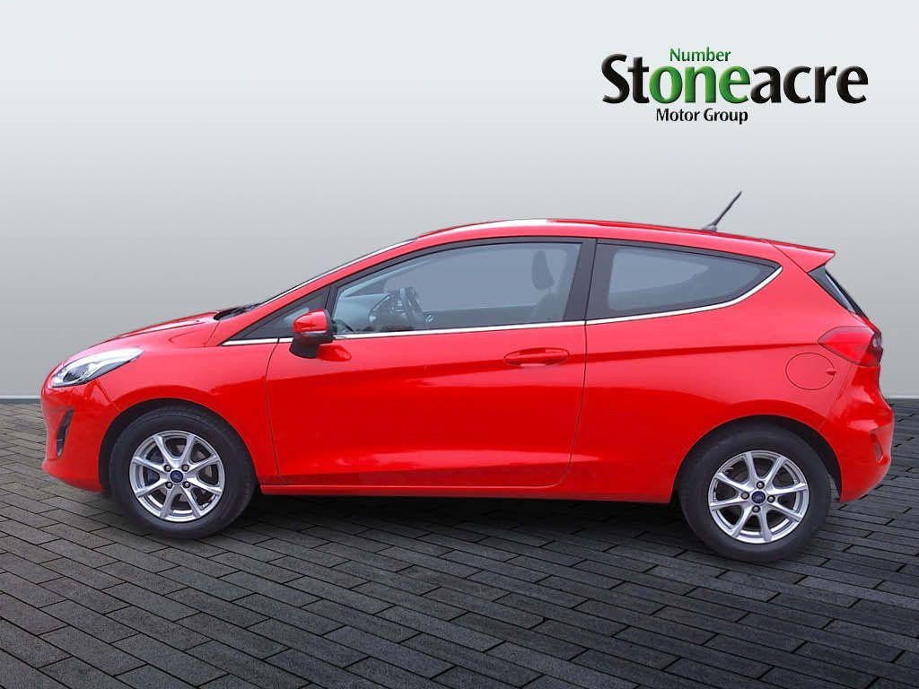 Ford Fiesta Image 6