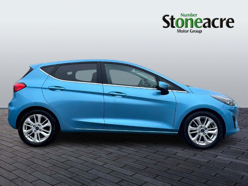 Ford Fiesta Image 2