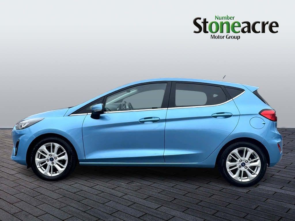 Ford Fiesta Image 6