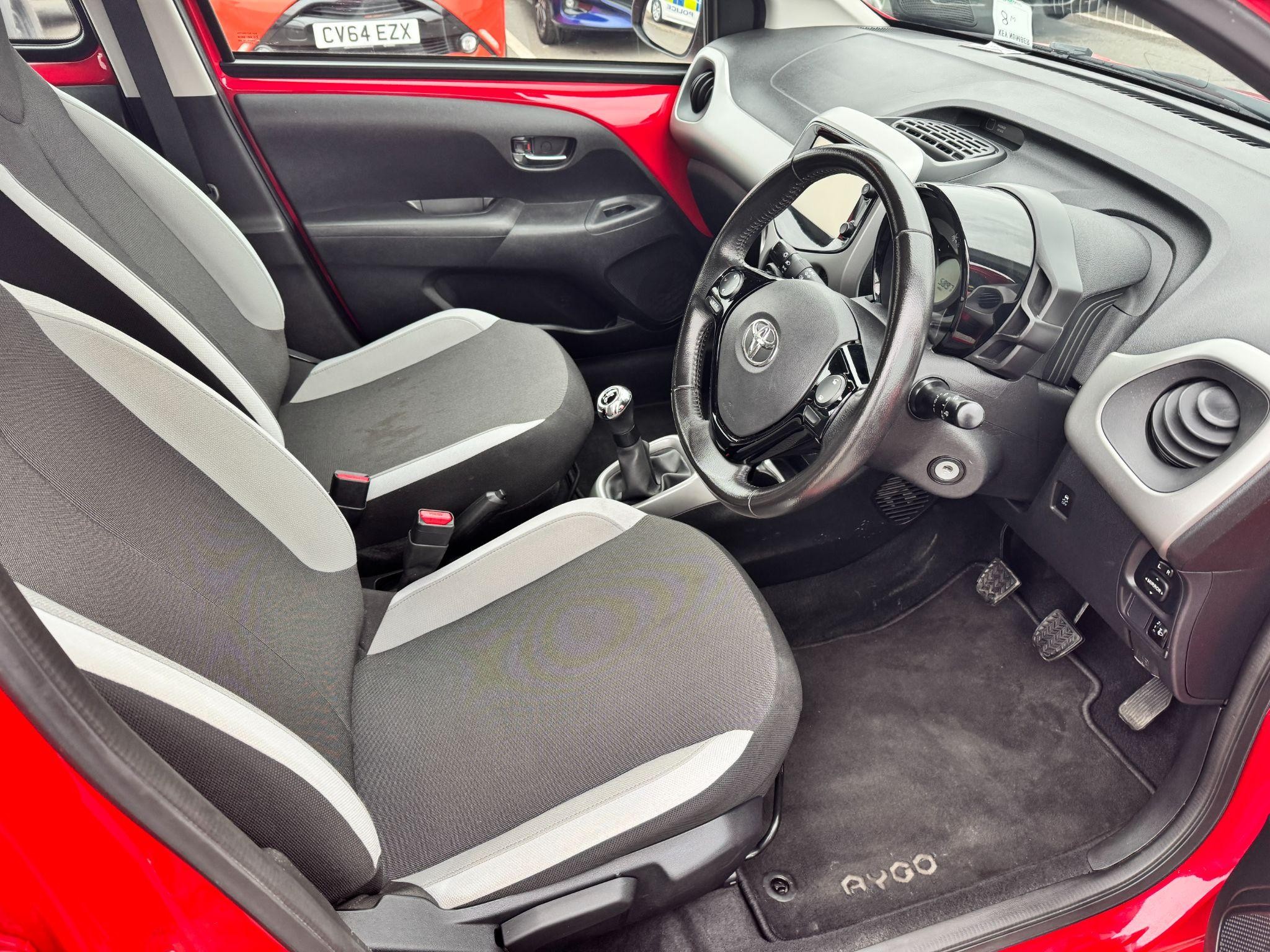 Toyota Aygo Image 13