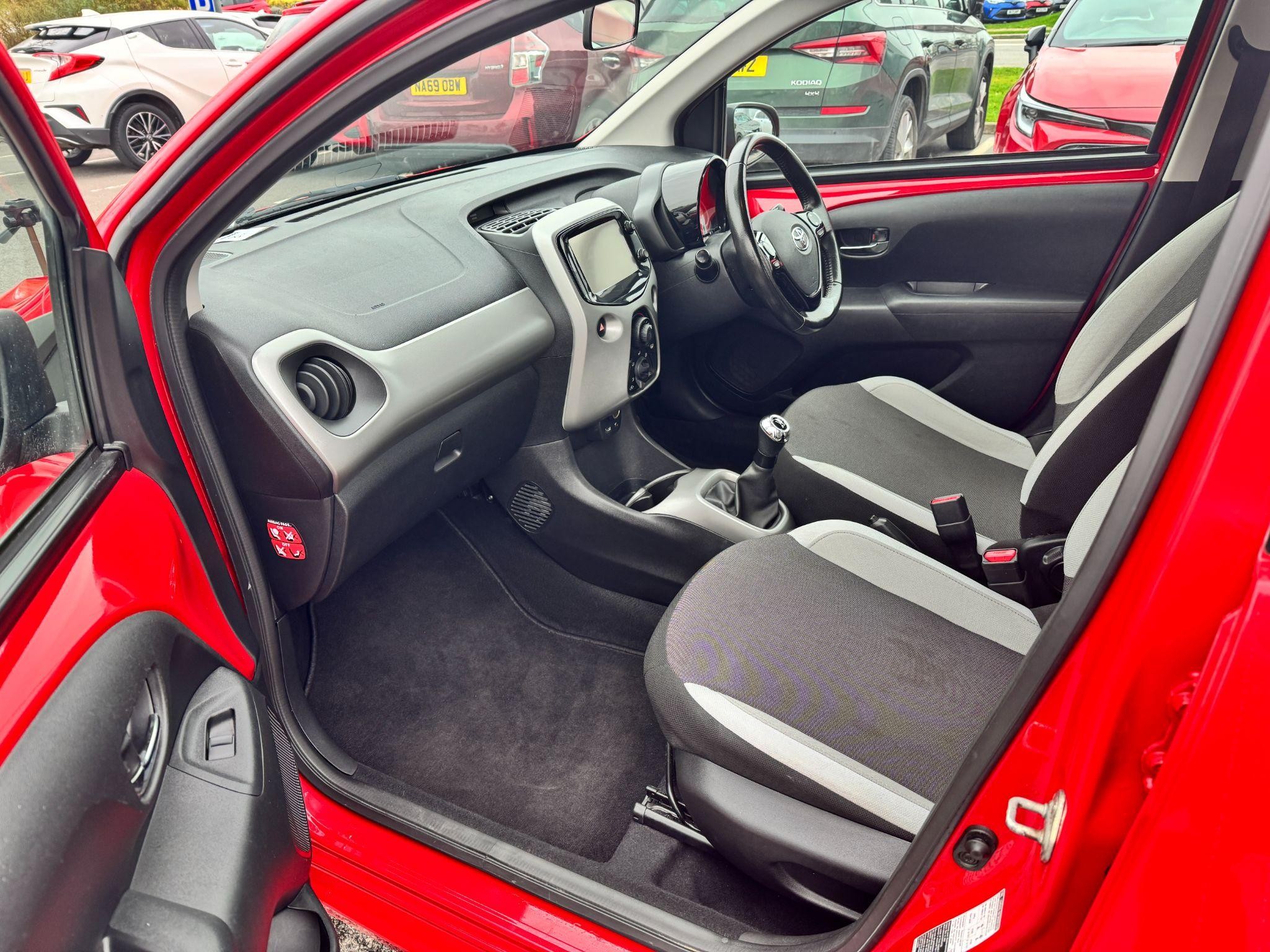 Toyota Aygo Image 16