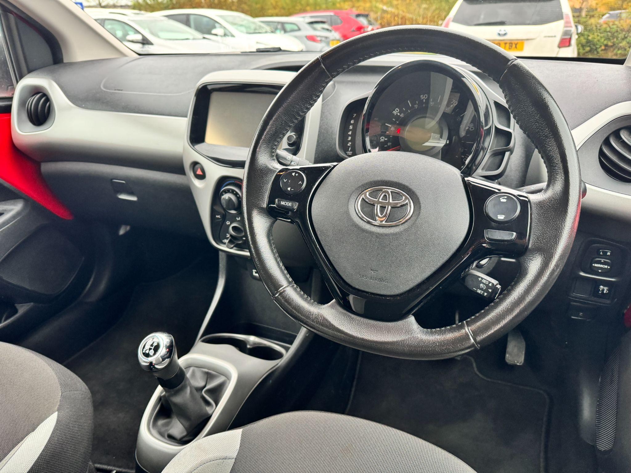 Toyota Aygo Image 18