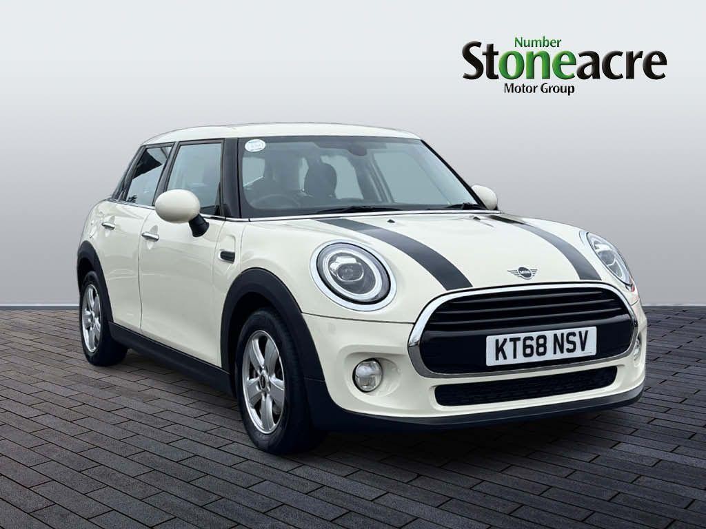 MINI Hatch Image 1