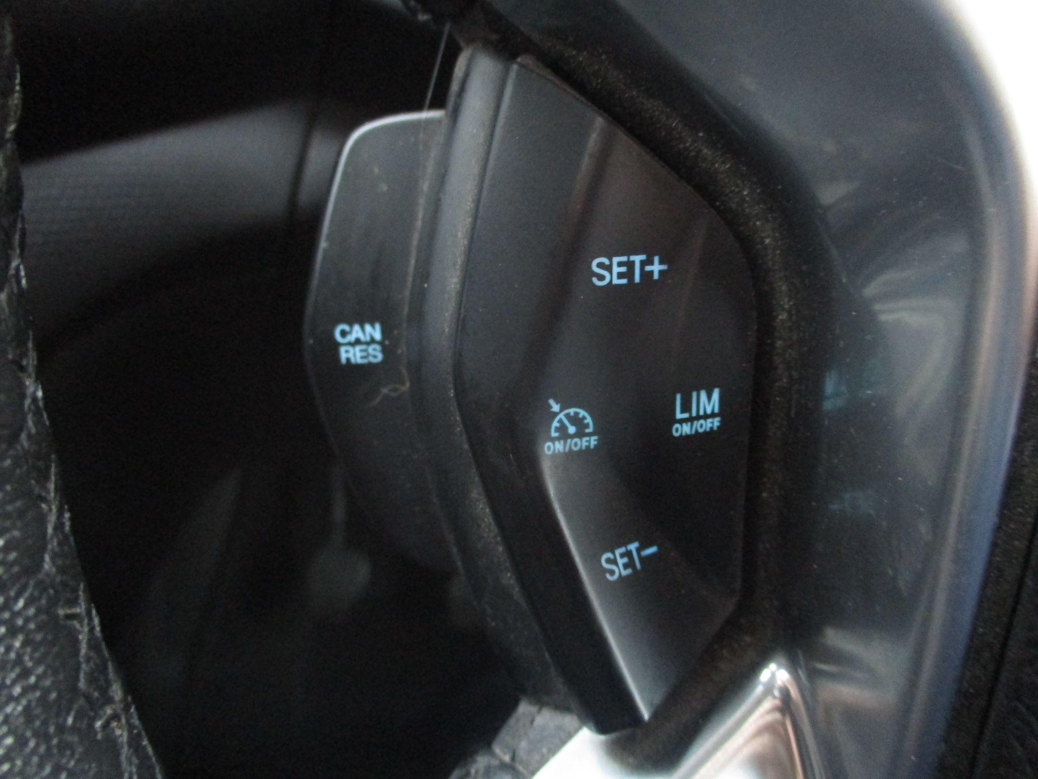 Ford Transit Connect Image 12