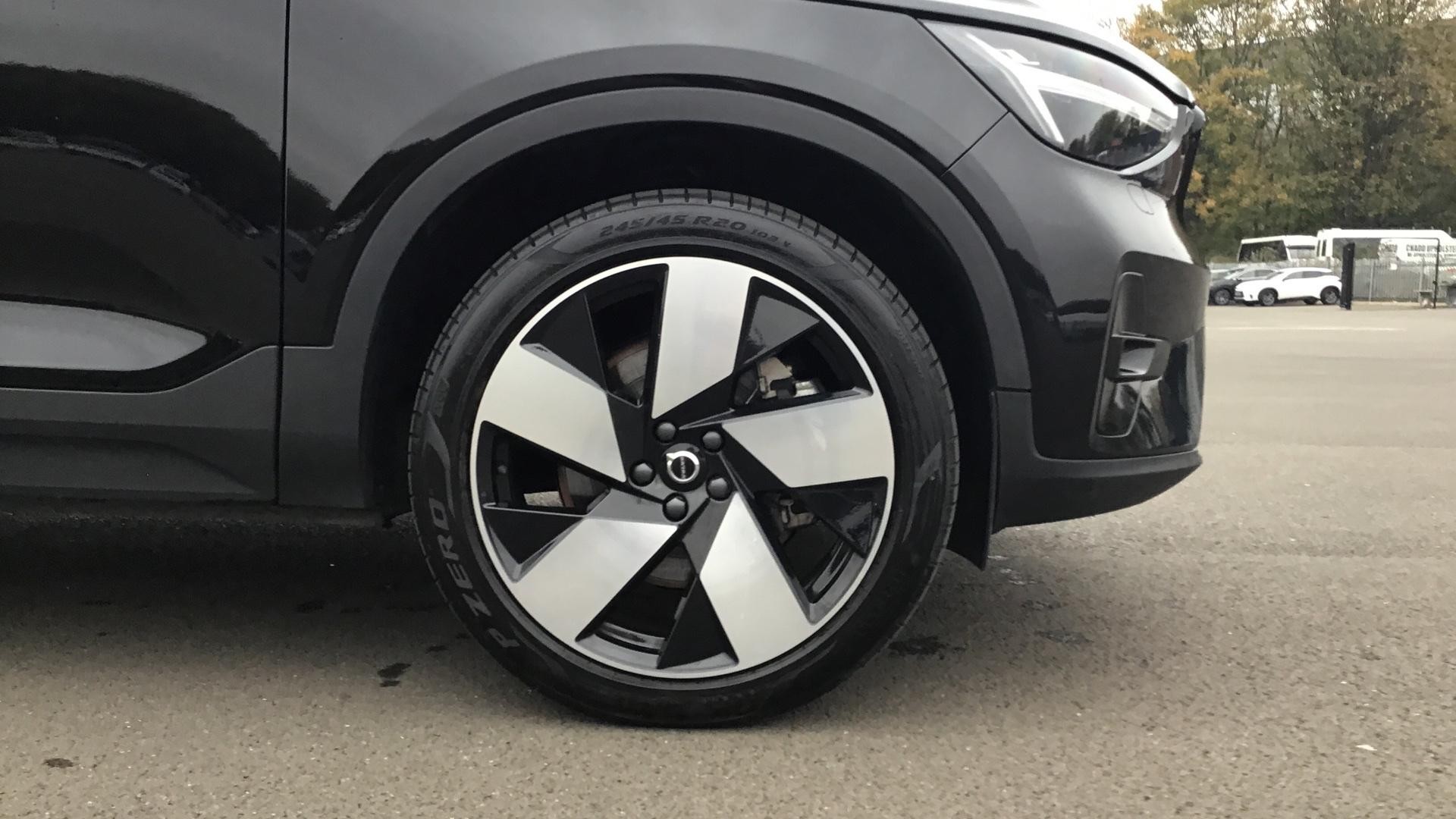 Volvo XC40 Image 16