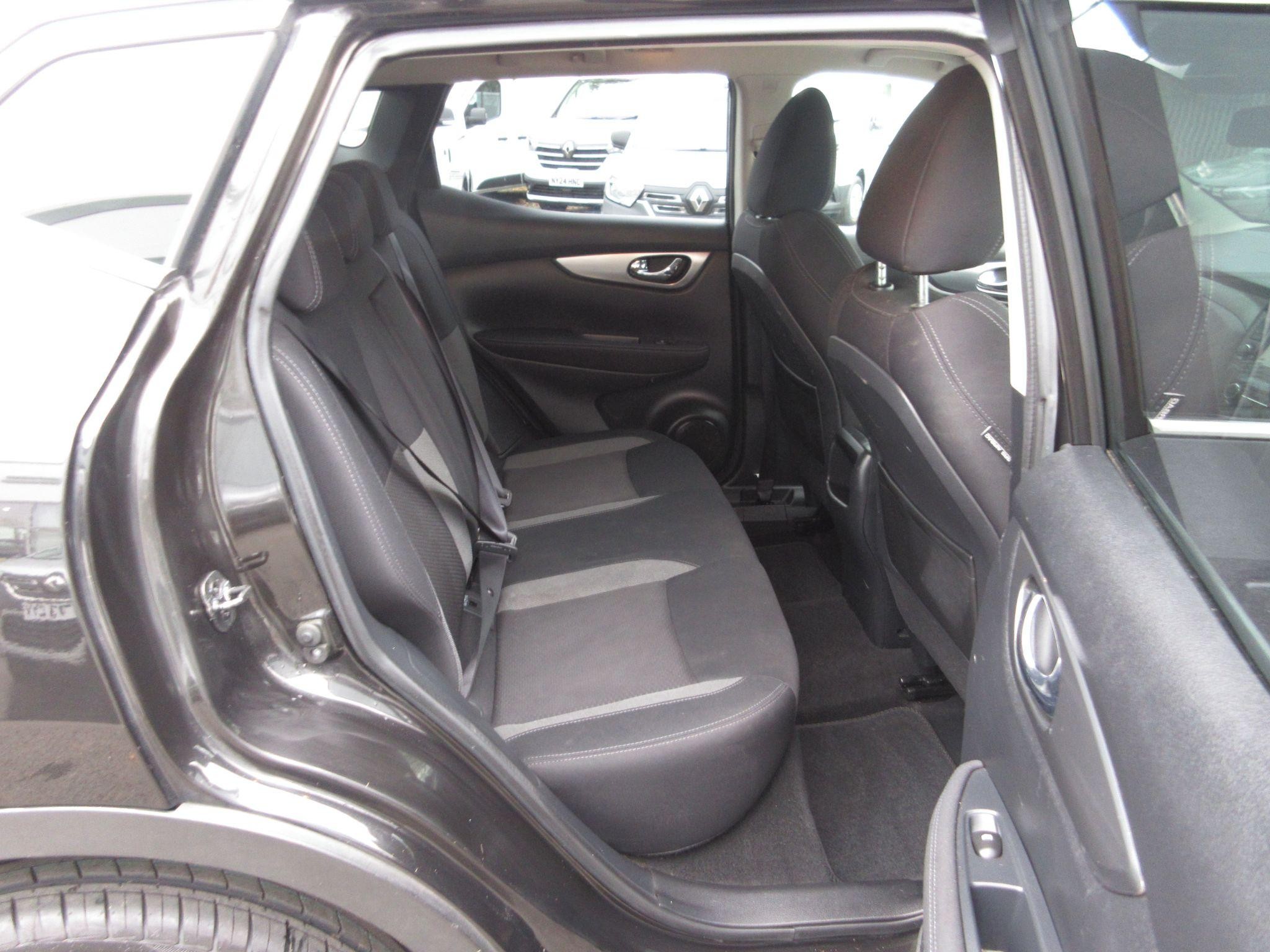 Nissan Qashqai Image 13