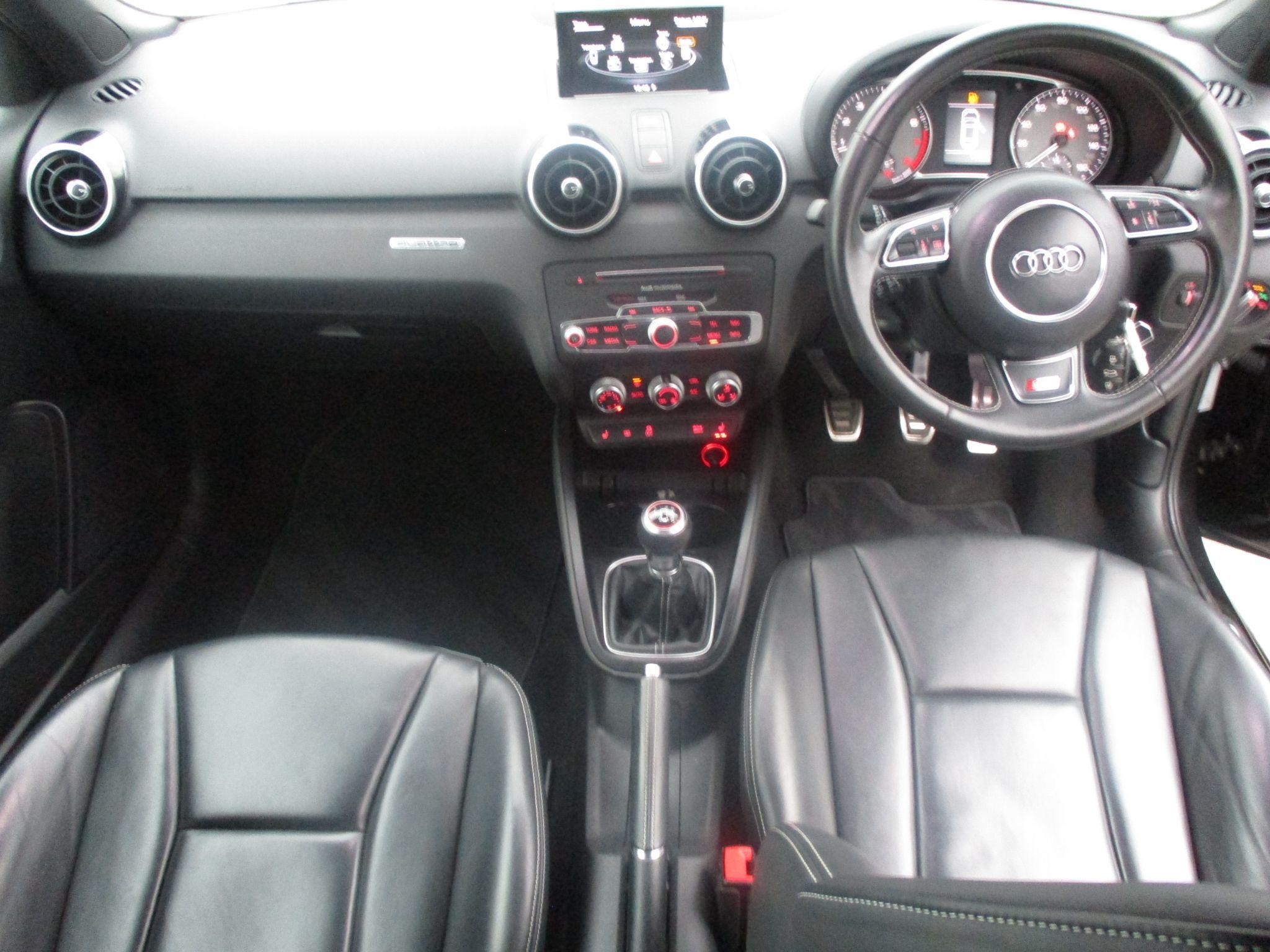 Audi S1 Image 14