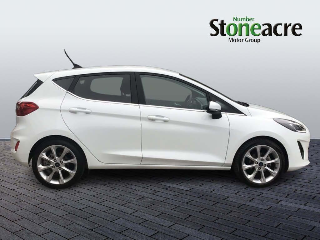 Ford Fiesta Image 2