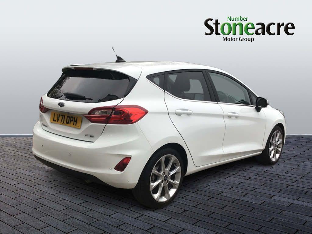 Ford Fiesta Image 3