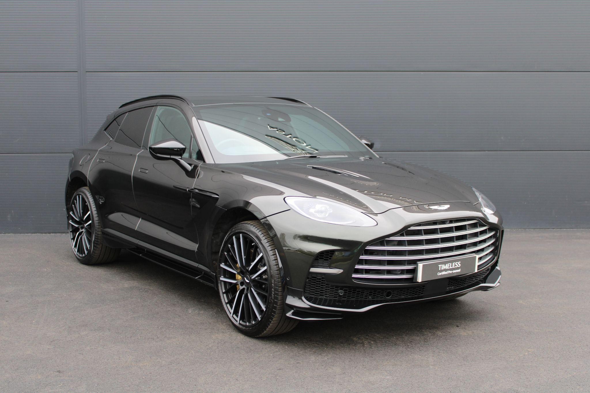 Aston Martin DBX Image 1