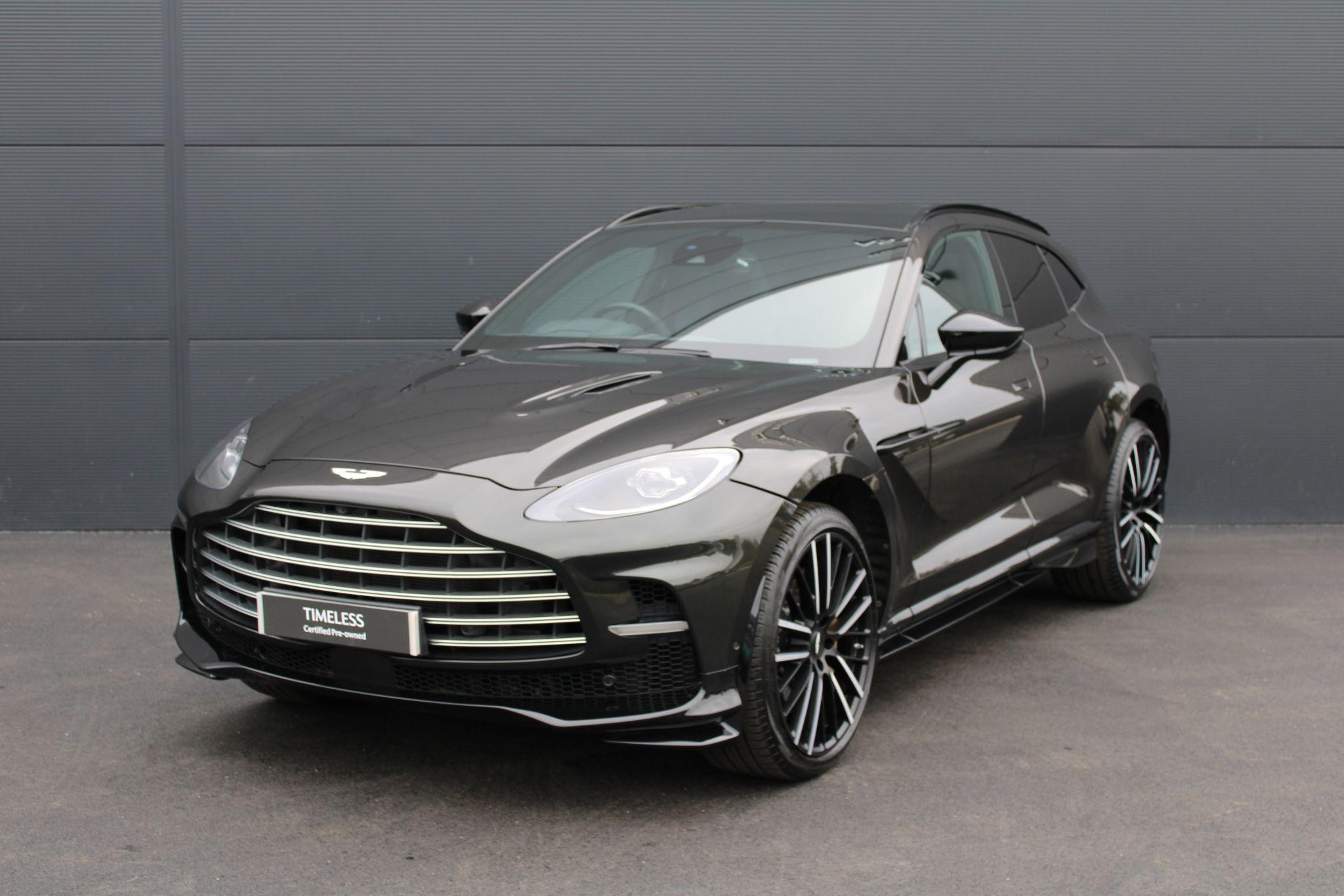 Aston Martin DBX Image 7