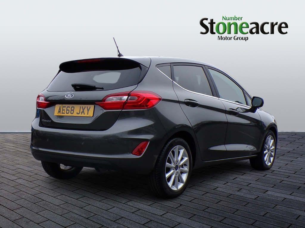 Ford Fiesta Image 3