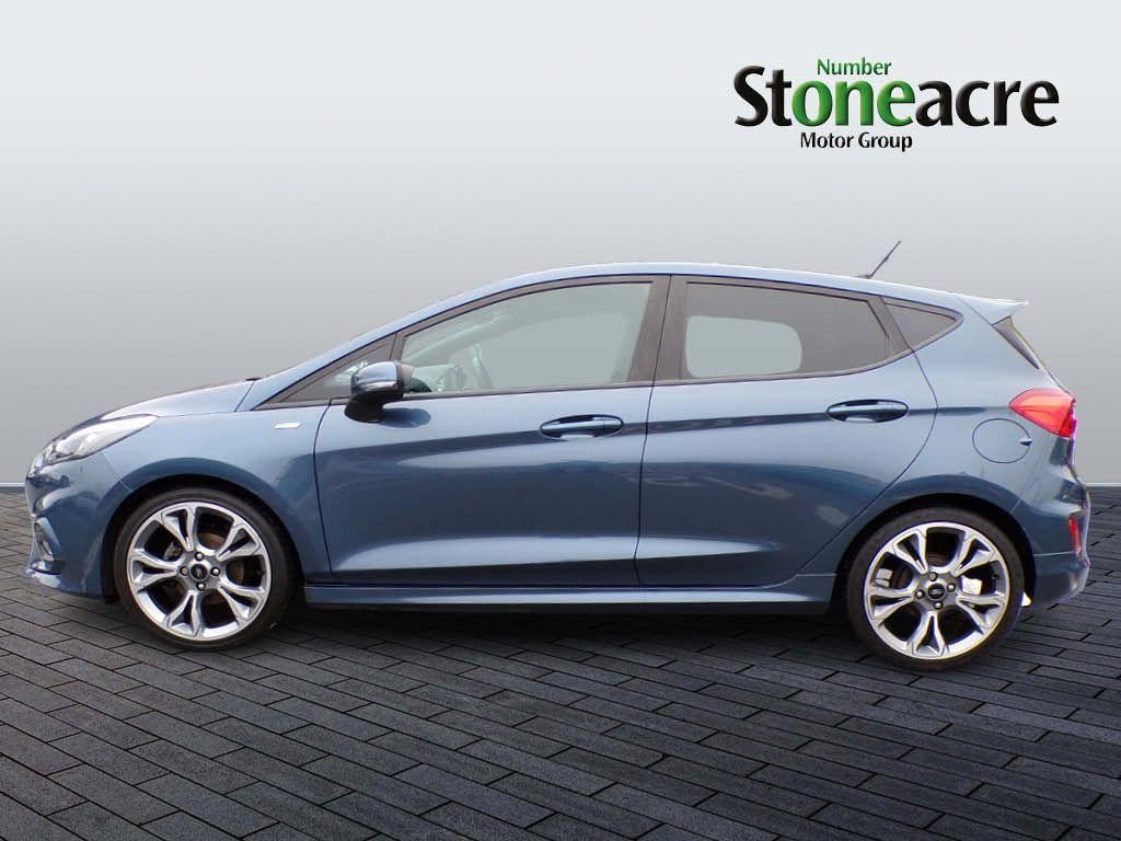 Ford Fiesta Image 6