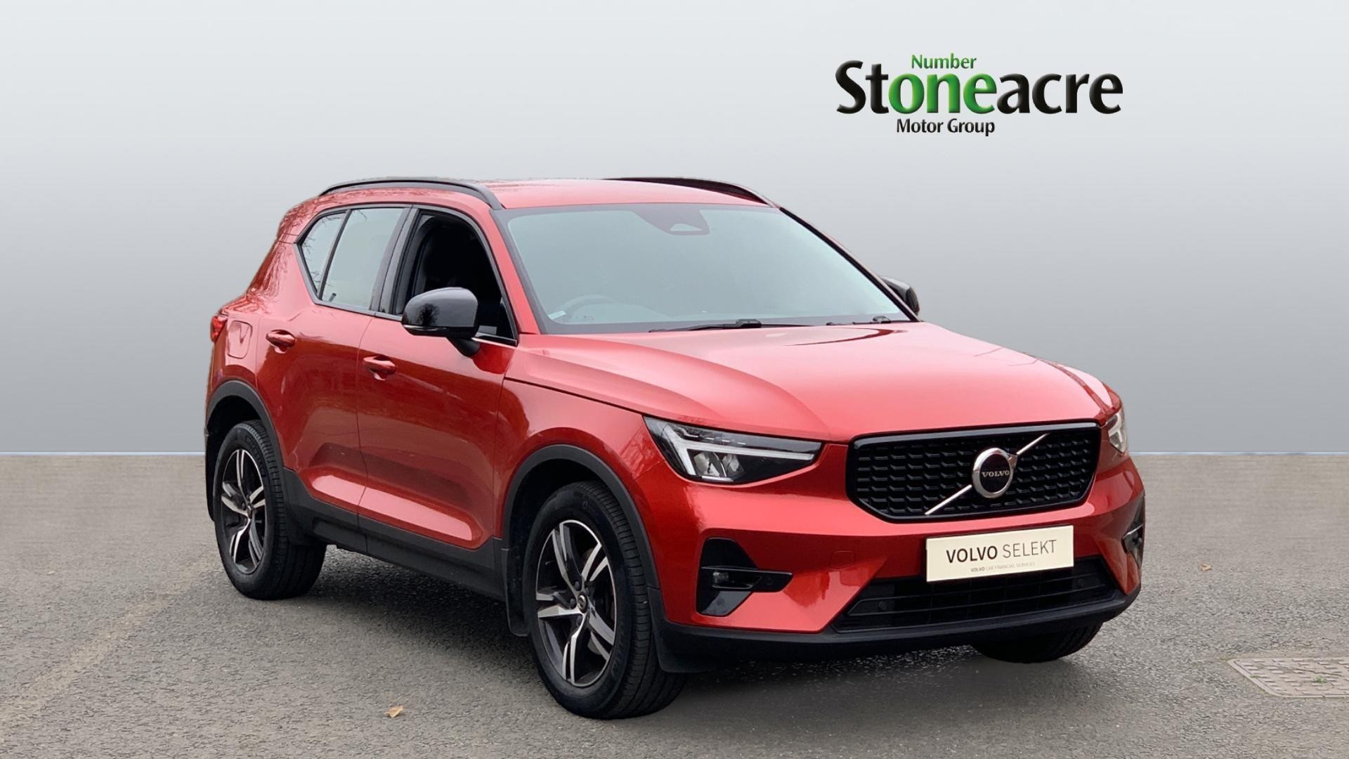 Volvo XC40 Image 1