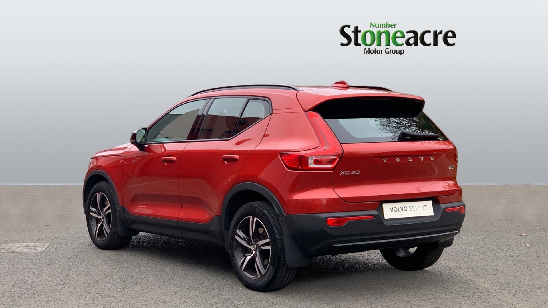 Volvo XC40 Image 2