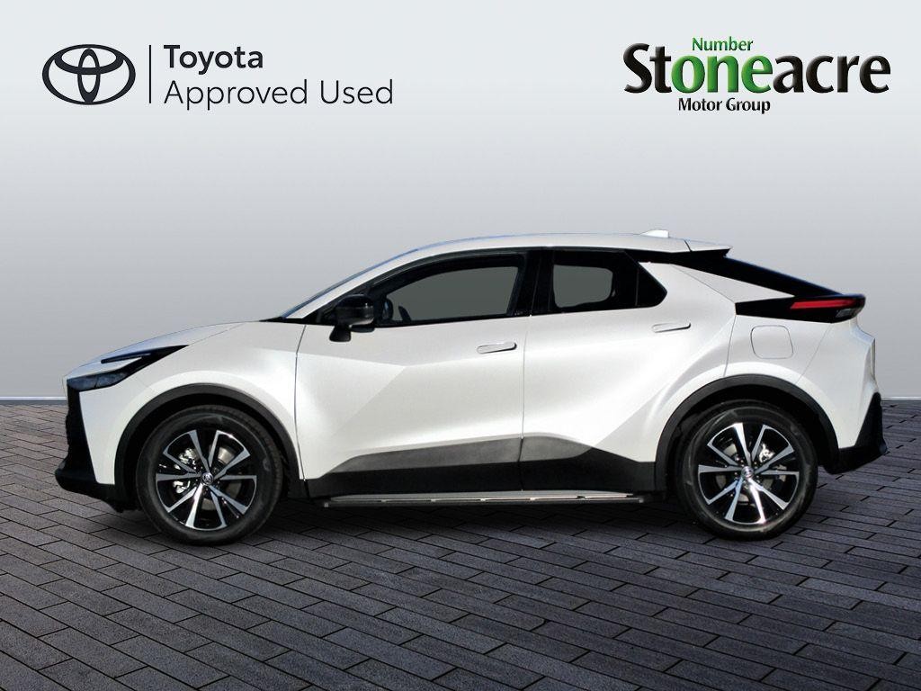 Toyota C-HR Image 8