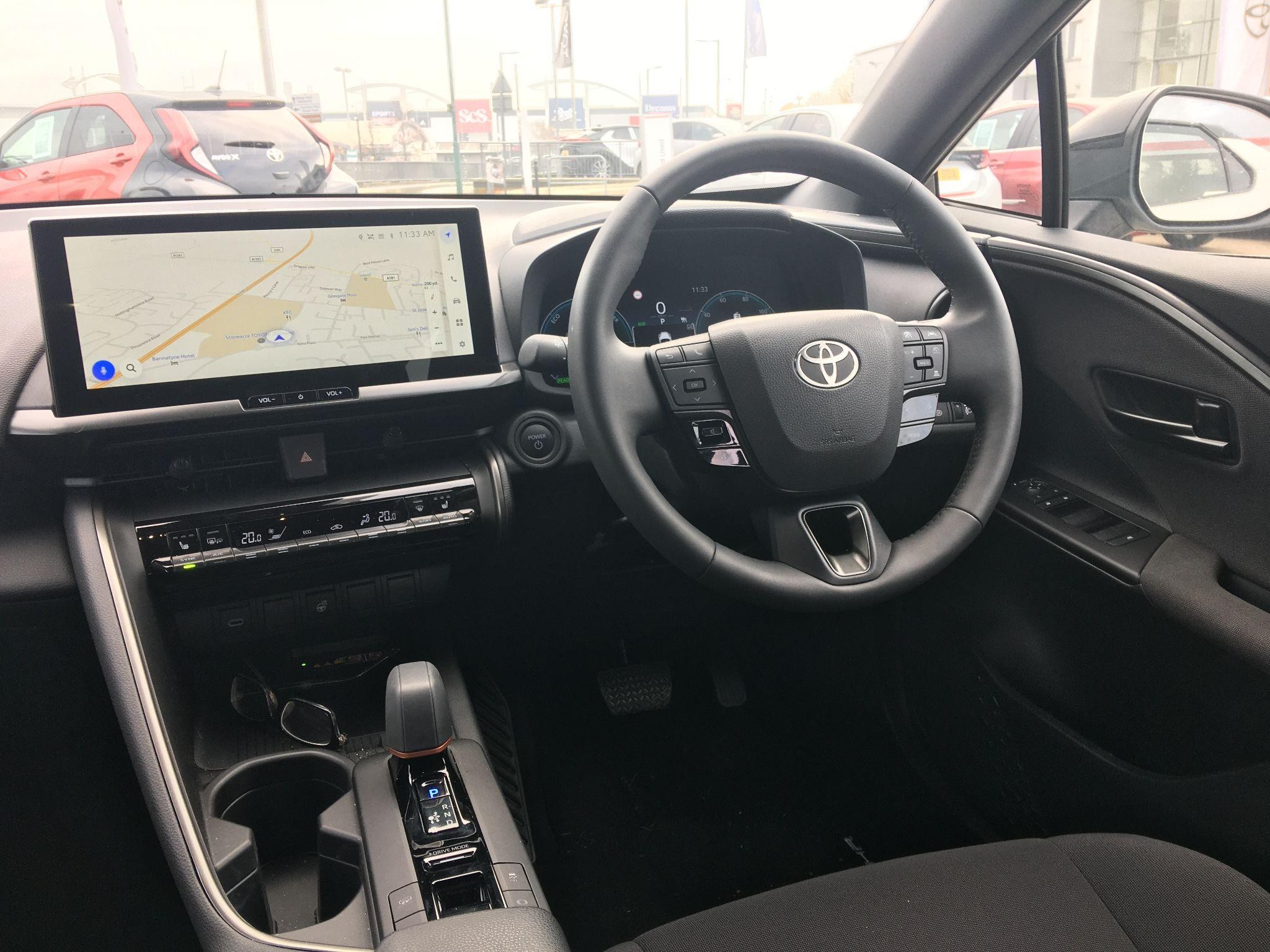 Toyota C-HR Image 14