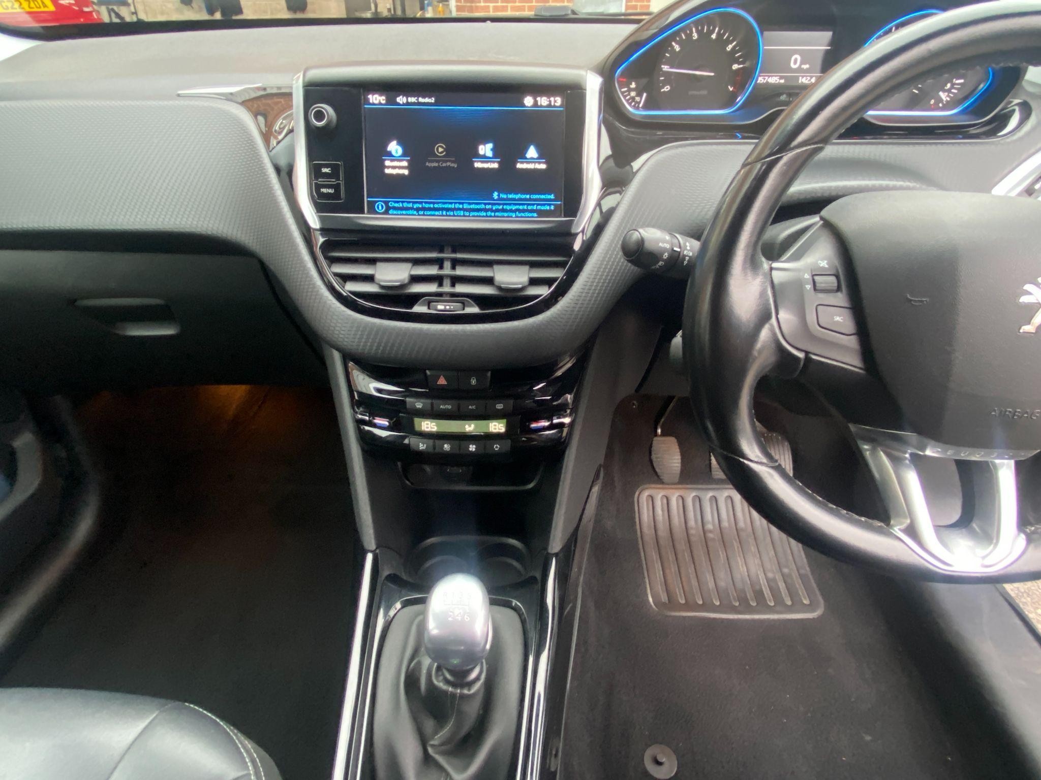 Peugeot 2008 Image 16