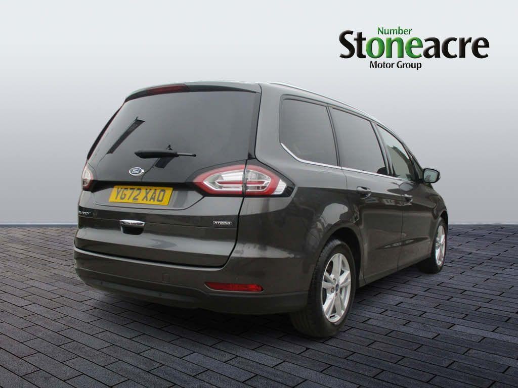 Ford Galaxy Image 3