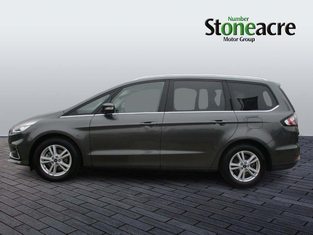 Ford Galaxy Image 6