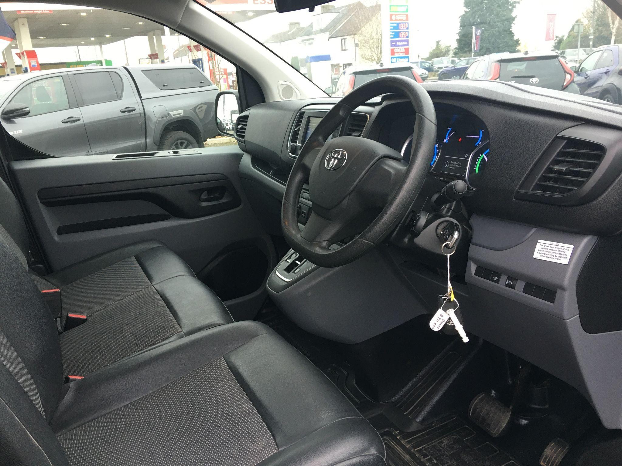 Toyota Proace Image 12