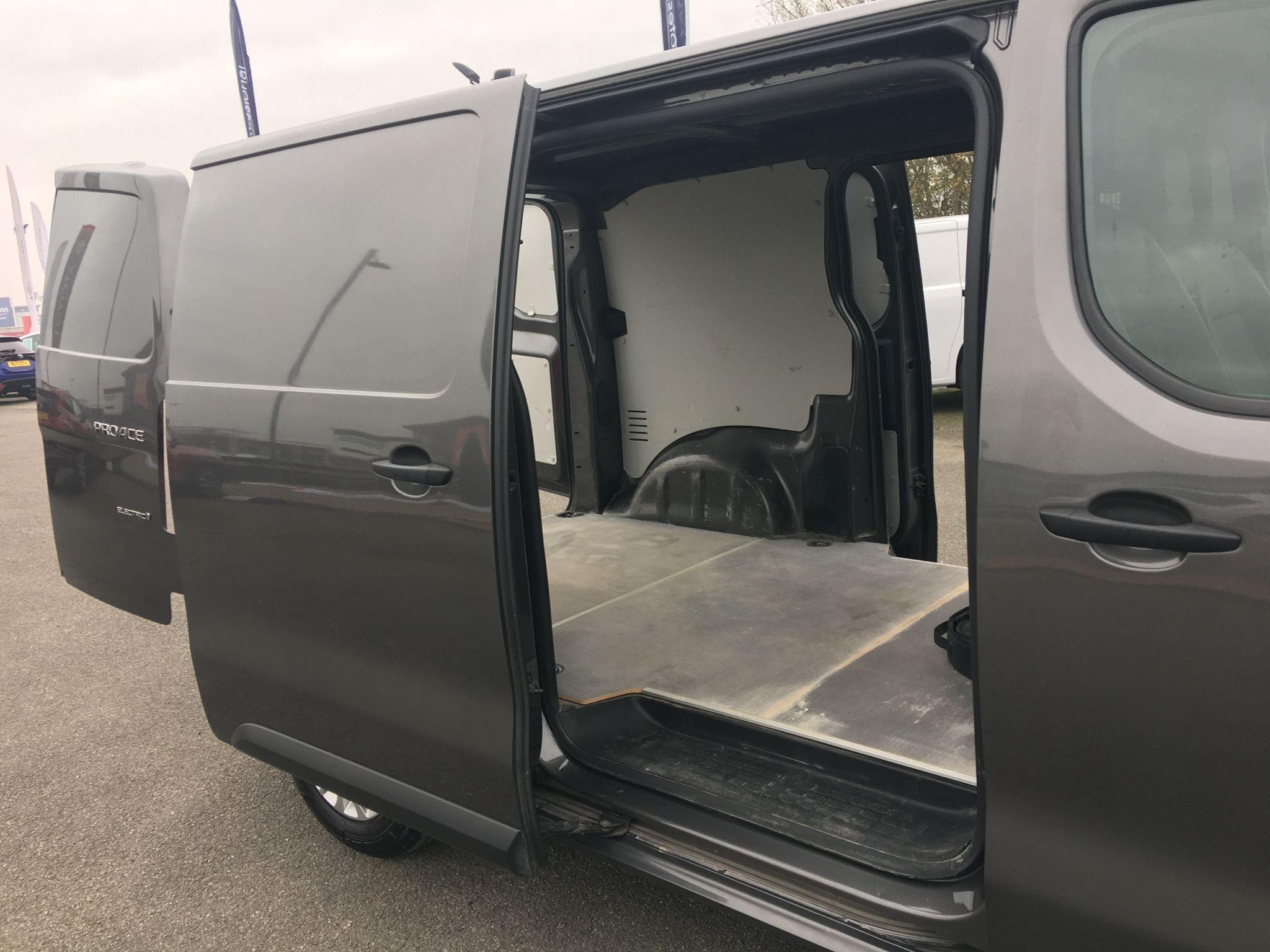 Toyota Proace Image 25