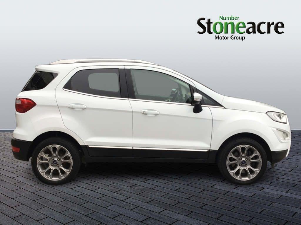 Ford EcoSport Image 2