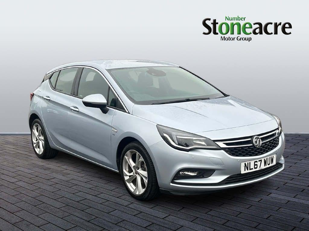 Vauxhall Astra Image 1